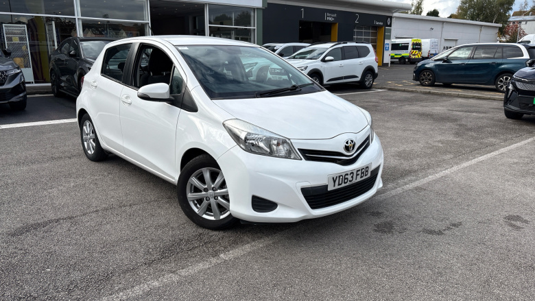 Toyota Yaris 1.0 VVT-i TR 5dr Petrol Hatchback